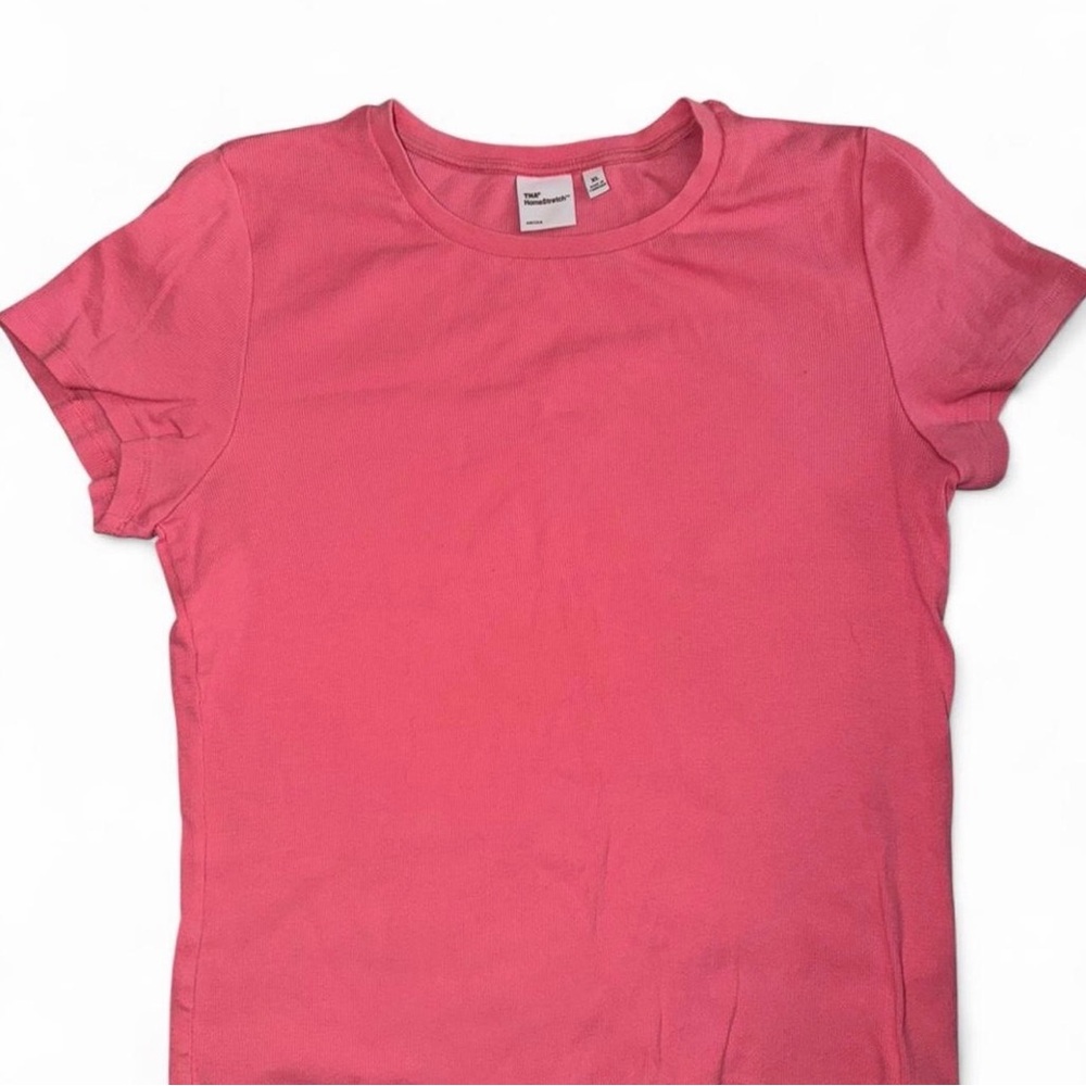 TNA ARITZIA Pink ribbed short sleeve casual baby tee #casualwear